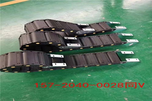 秀嶼現(xiàn)貨塑料拖鏈 規(guī)格多樣，直銷現(xiàn)貨，助力輸送設(shè)備高效運(yùn)行